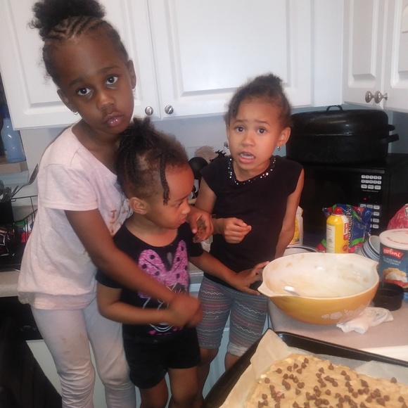 Meet your Posher, Shirrod - Picture 6 of 6